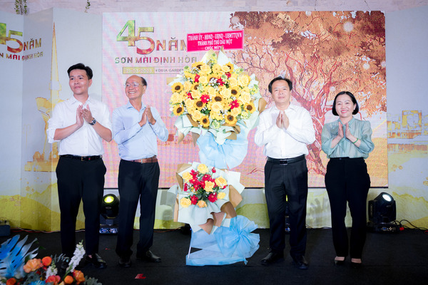 Lễ Kỷ Niệm Thành Lập Công Ty- 45 năm Sơn Mài Định Hoà