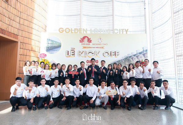 Tổ chức sự kiện doanh nghiệp tại TP HCM - Đội ngũ nhân sự tham gia buổi kick off